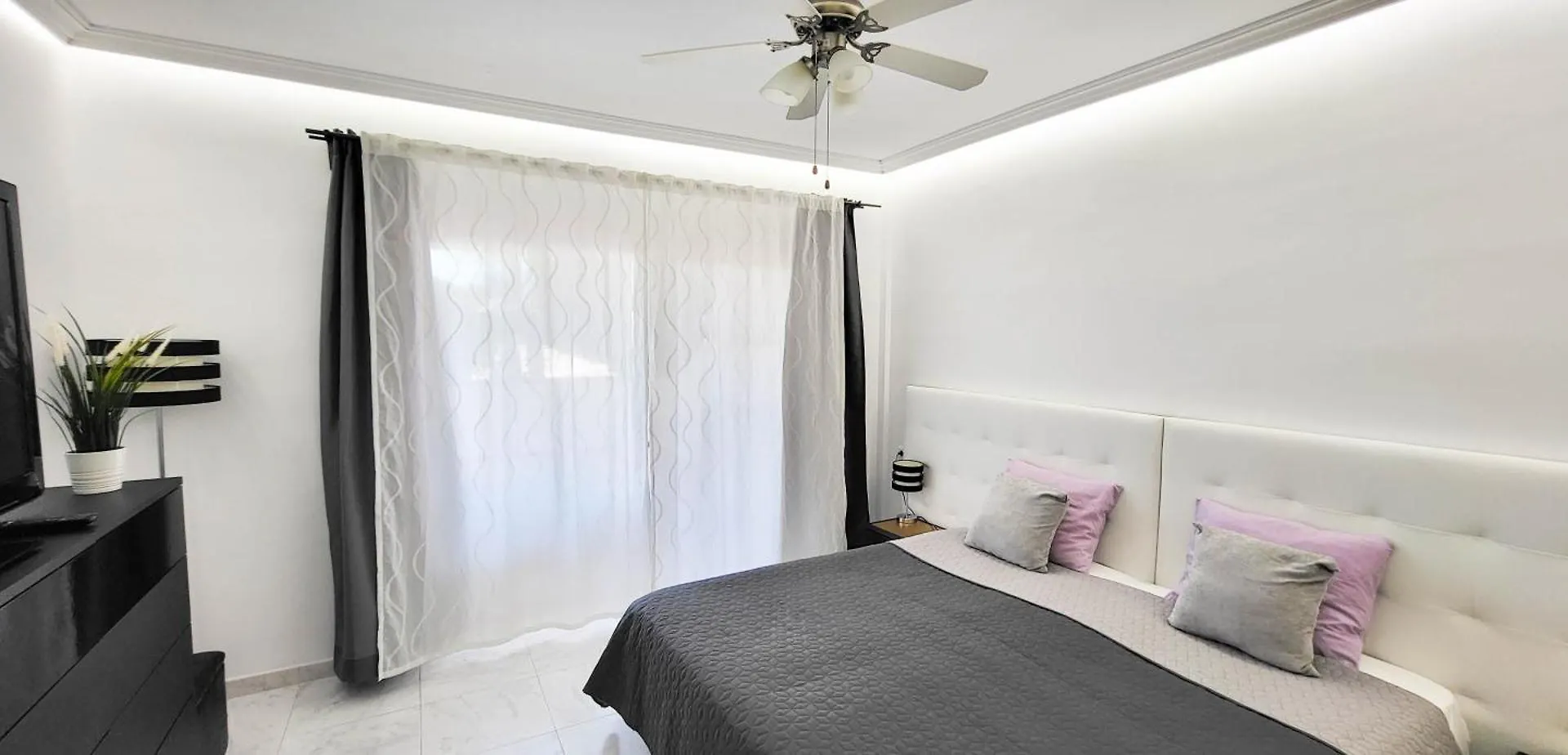 Palms Patio Suites Σαν Μιγκέλ ντε Αμπόνα 0*,  Ισπανία